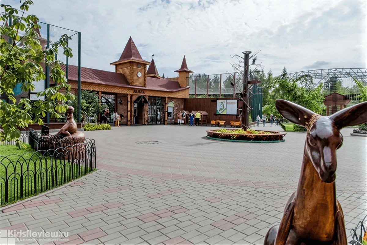Unblur & Restore example